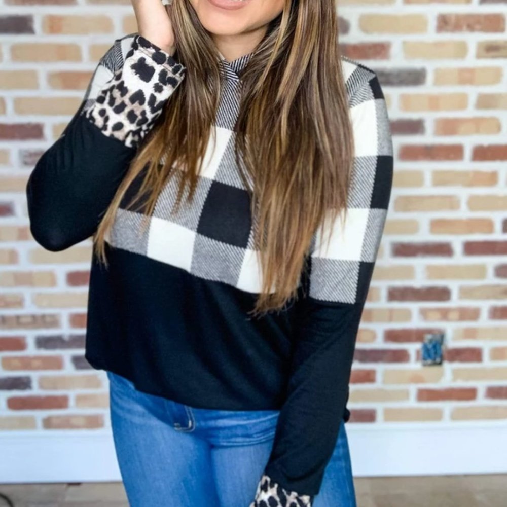 Women's Top PLAYFUL IN PRINTS Pullover